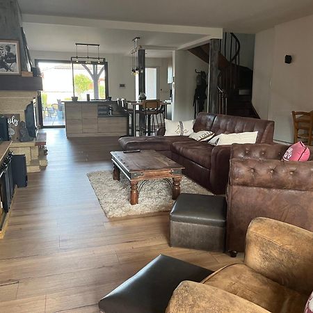 Les Chambres Du Golf Espalais 외부 사진
